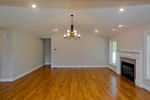 150 Stonybrook Wy, South Hadley, MA 01075 - Photo 10