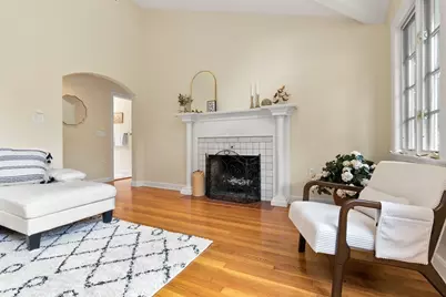 176 Colon St, Beverly, MA 01915 - Photo 10