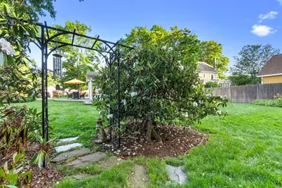 176 Colon St, Beverly, MA 01915 - Photo 26