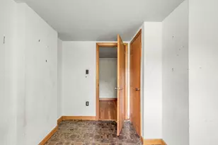 129 Forest St, Haverhill, MA 01832 - Photo 34