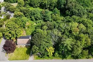 129 Forest St, Haverhill, MA 01832 - Photo 2
