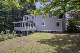 129 Forest St, Haverhill, MA 01832 - Photo 8