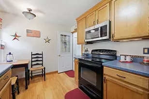 62 Clyde Ave, West Springfield, MA 01089 - Photo 14