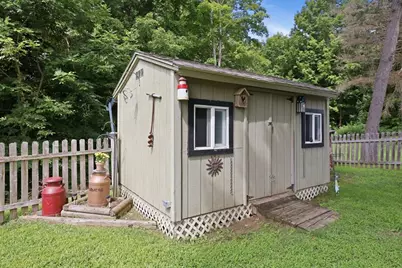 62 Clyde Avenue, West Springfield, MA 01089 - Photo 6