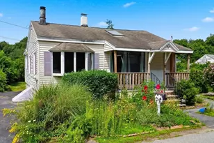 17 St James St, Dracut, MA 01826 - Photo 2
