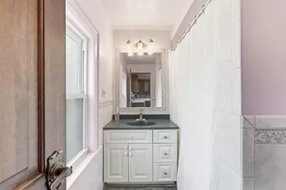 17 Saint James St, Dracut, MA 01826 - Photo 20