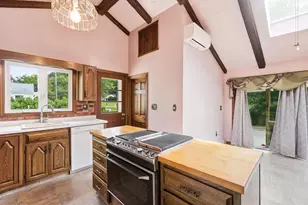 17 St James St, Dracut, MA 01826 - Photo 8