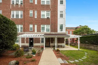 21 Bradlee Rd #54, Medford, MA 02155 - Photo 16