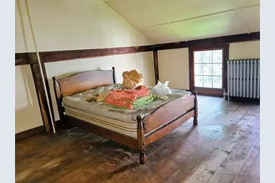 81 Barre Rd, Hardwick, MA 01037 - Photo 24