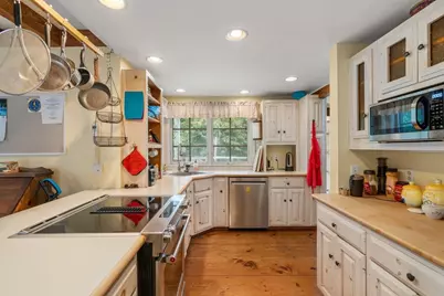120 Summer St, Weston, MA 02493 - Photo 10
