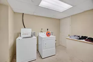 55 Elmwood Ave, Fitchburg, MA 01420 - Photo 38