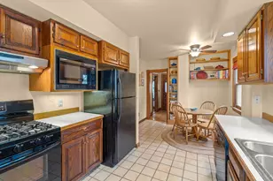 165 E Lothrop St, Beverly, MA 01915 - Photo 16