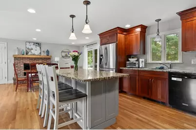 104 Martin Street, North Andover, MA 01845 - Photo 4
