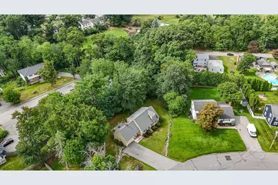 104 Martin Street, North Andover, MA 01845 - Photo 34