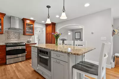 104 Martin Street, North Andover, MA 01845 - Photo 8
