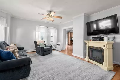 39 Fountain St, Braintree, MA 02184 - Photo 2