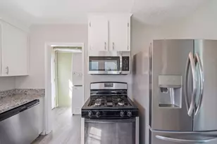 97 Stoughton St, Stoughton, MA 02072 - Photo 12