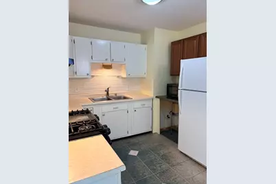 2 Upton St, Fairhaven, MA 02719 - Photo 10