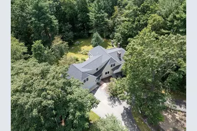 5 Locust St, North Reading, MA 01864 - Photo 2