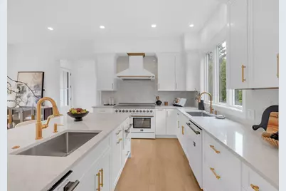 9 Morseland Ave, Newton, MA 02459 - Photo 12