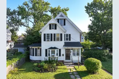 112 Hampshire St, Springfield, MA 01151 - Photo 2
