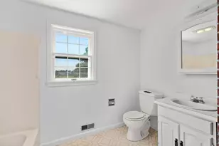 584 Circuit Ave, Bourne, MA 02559 - Photo 22