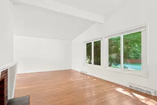 349 Pleasant St, Framingham, MA 01701 - Photo 10