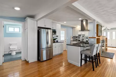 43 Maple Ave, Nahant, MA 01908 - Photo 12