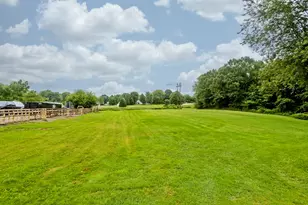 233 Lathrop St, South Hadley, MA 01075 - Photo 40