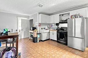 14 Perrault, Chicopee, MA 01013 - Photo 22