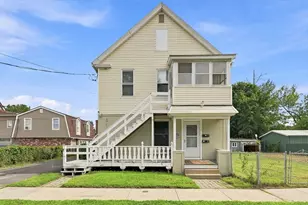 14 Perrault, Chicopee, MA 01013 - Photo 1