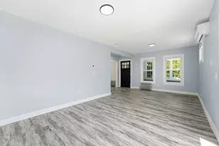 60 Barrison St, Springfield, MA 01109 - Photo 8