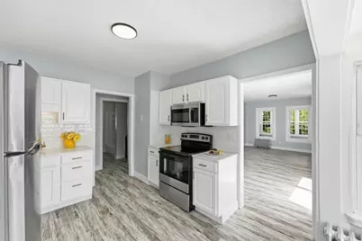 60 Barrison St, Springfield, MA 01109 - Photo 10
