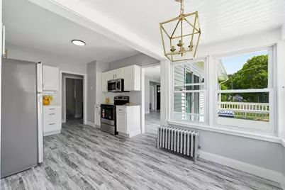 60 Barrison St, Springfield, MA 01109 - Photo 14