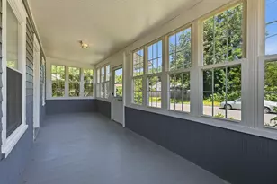 60 Barrison St, Springfield, MA 01109 - Photo 2