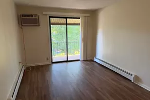 655 W Lowell Ave, Haverhill, MA 01832 - Photo 6