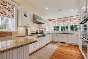 165 Thacher, Milton, MA 02186 - Photo 12