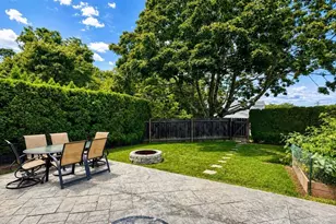 1759 Stafford Rd, Fall River, MA 02721 - Photo 4