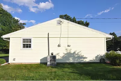 4 Blackstone St, Peabody, MA 01960 - Photo 4