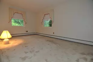 4 Blackstone St, Peabody, MA 01960 - Photo 38