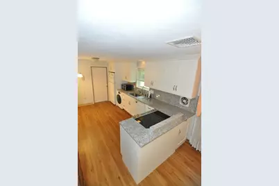 4 Blackstone St, Peabody, MA 01960 - Photo 26