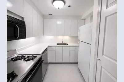 170 Tremont St #205, Boston, MA 02111 - Photo 6
