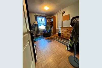 93 Marguerite St, Chicopee, MA 01020 - Photo 6