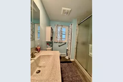 93 Marguerite St, Chicopee, MA 01020 - Photo 12