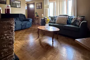 93 Marguerite St, Chicopee, MA 01020 - Photo 2