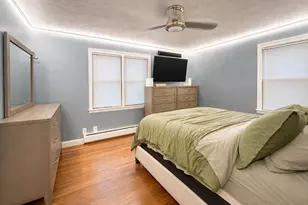 39 Lawnwood St, Springfield, MA 01119 - Photo 10