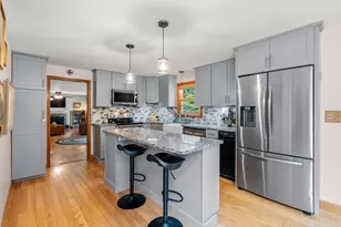 202 Franklin St, Halifax, MA 02338 - Photo 4