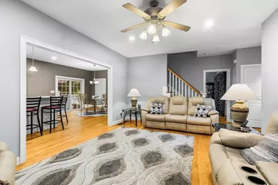 115 Cross St., Bridgewater, MA 02324 - Photo 4