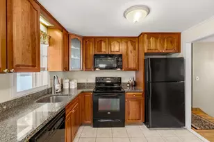 133 Mill St, Burlington, MA 01803 - Photo 8