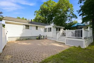 133 Mill St, Burlington, MA 01803 - Photo 36